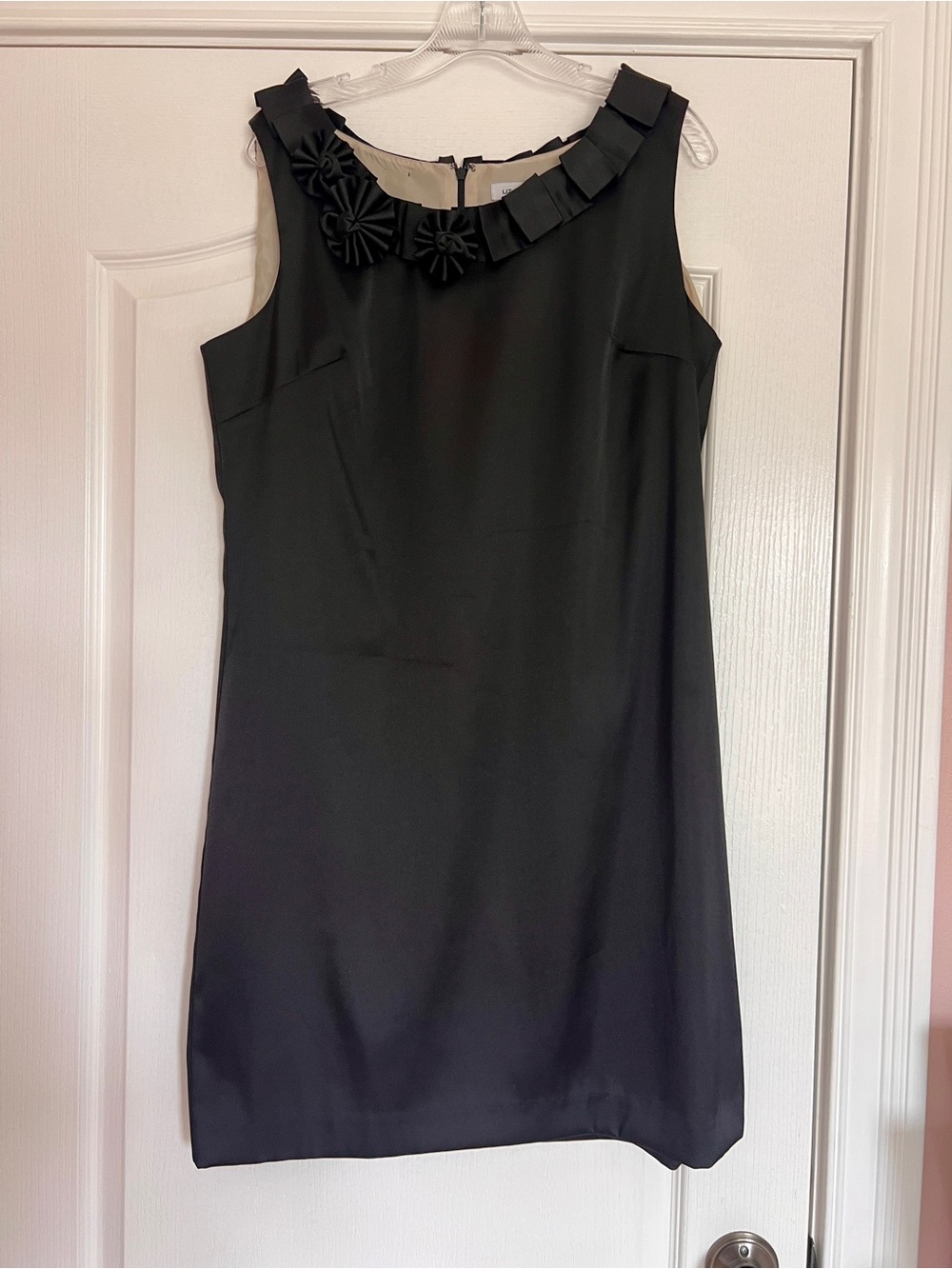 Liz Claiborne Black Sleeveless Shift Dress with Pleated Neck Trim